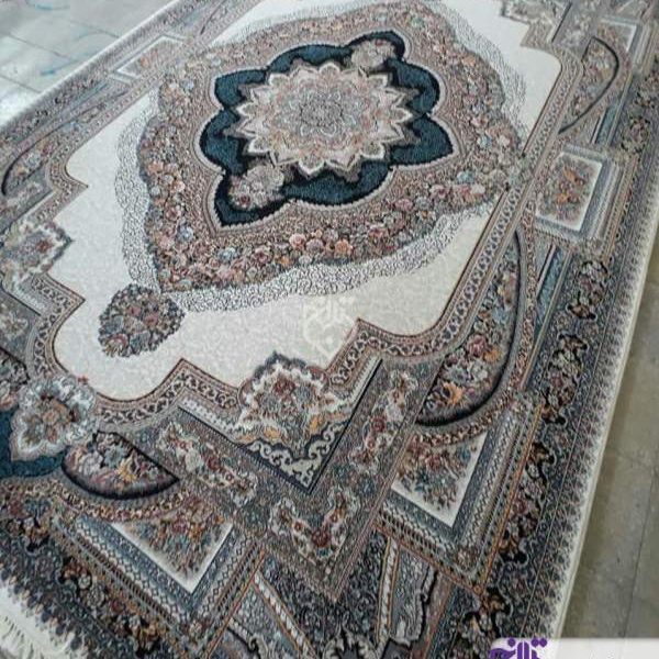 فرش 700 شانه